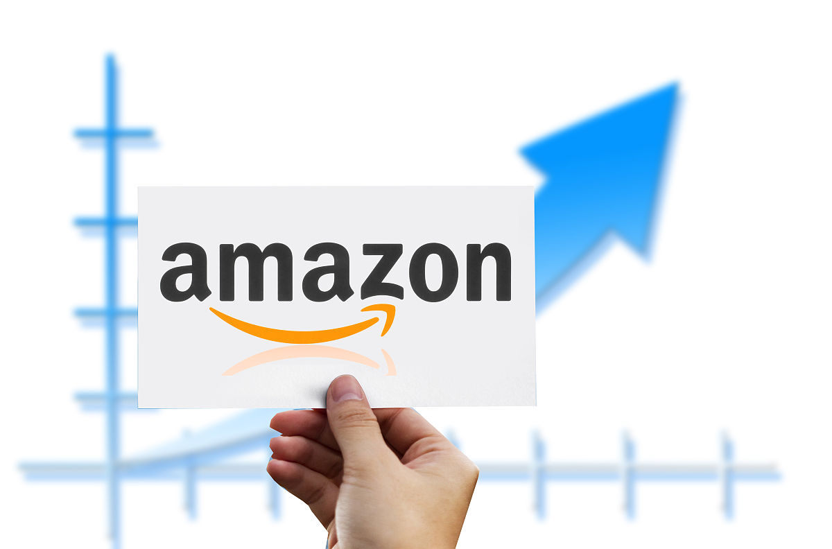 想要和美国亚马逊折扣群组群主 聊合作 对方是基督教信徒