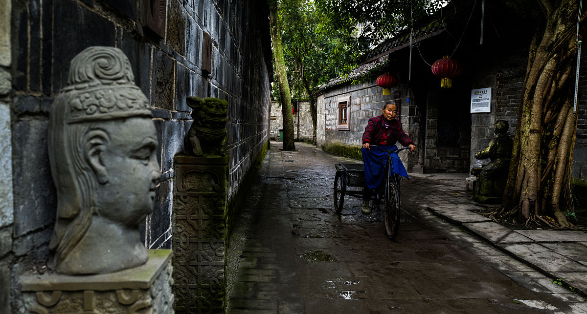 成都农业科技职业学院地址及乘车路线 - 如何到达？