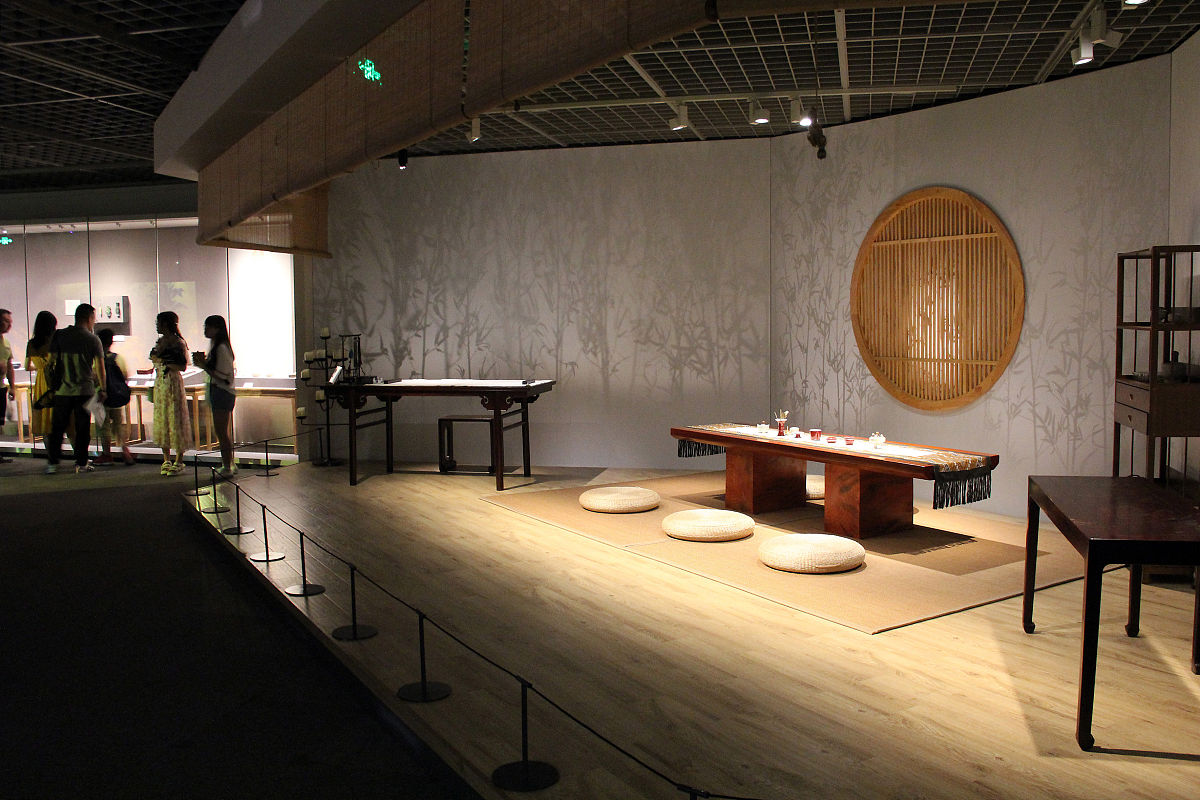 海南沉香精油：安全可靠，非三无产品