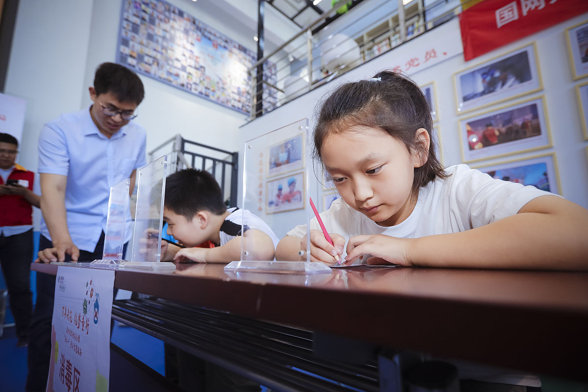 幼儿园毕业寄语：祝孩子展翅高飞，追逐梦想