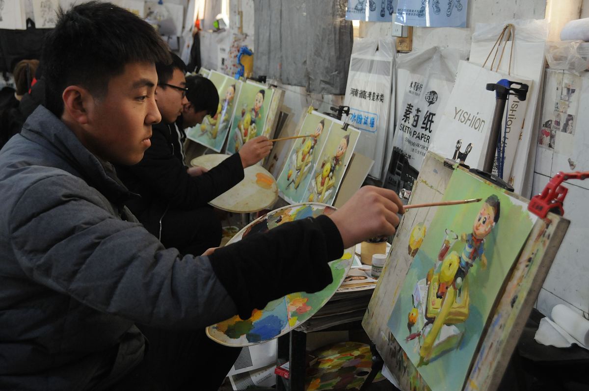 我是一名班级副团支书麻烦帮我写300字的先进事迹