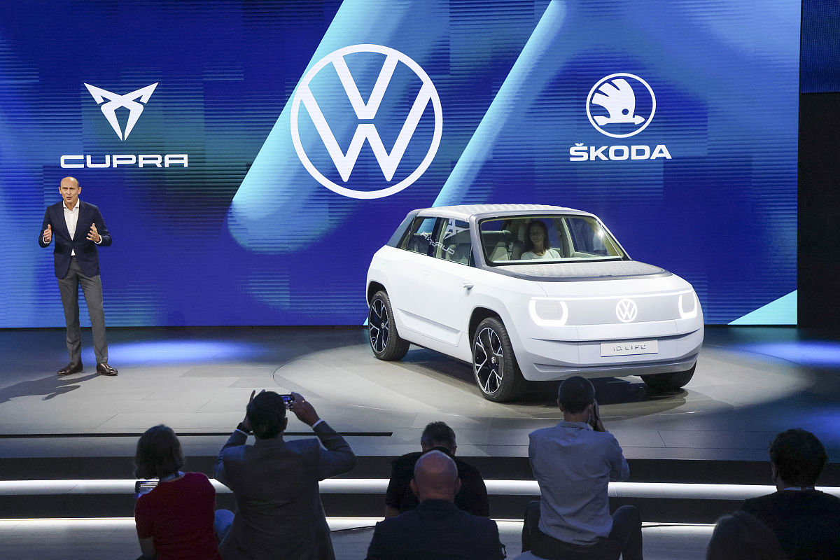 编写sql 根据订单表 统计 金额 根据 当天创建时间 状态=2 用户id=1 订单表 order_info创建时间 create_time用户id user_id状态 status金额 money