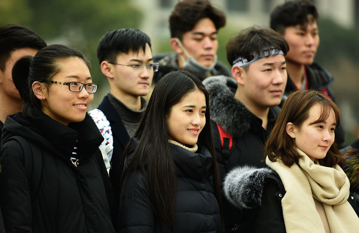 中国传媒大学影视摄影与制作专业怎么样？就业前景分析及未来发展方向