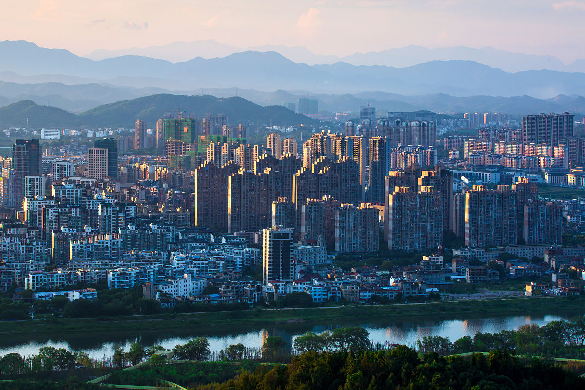 2021年9月11日,航拍江西上饶城市风光.