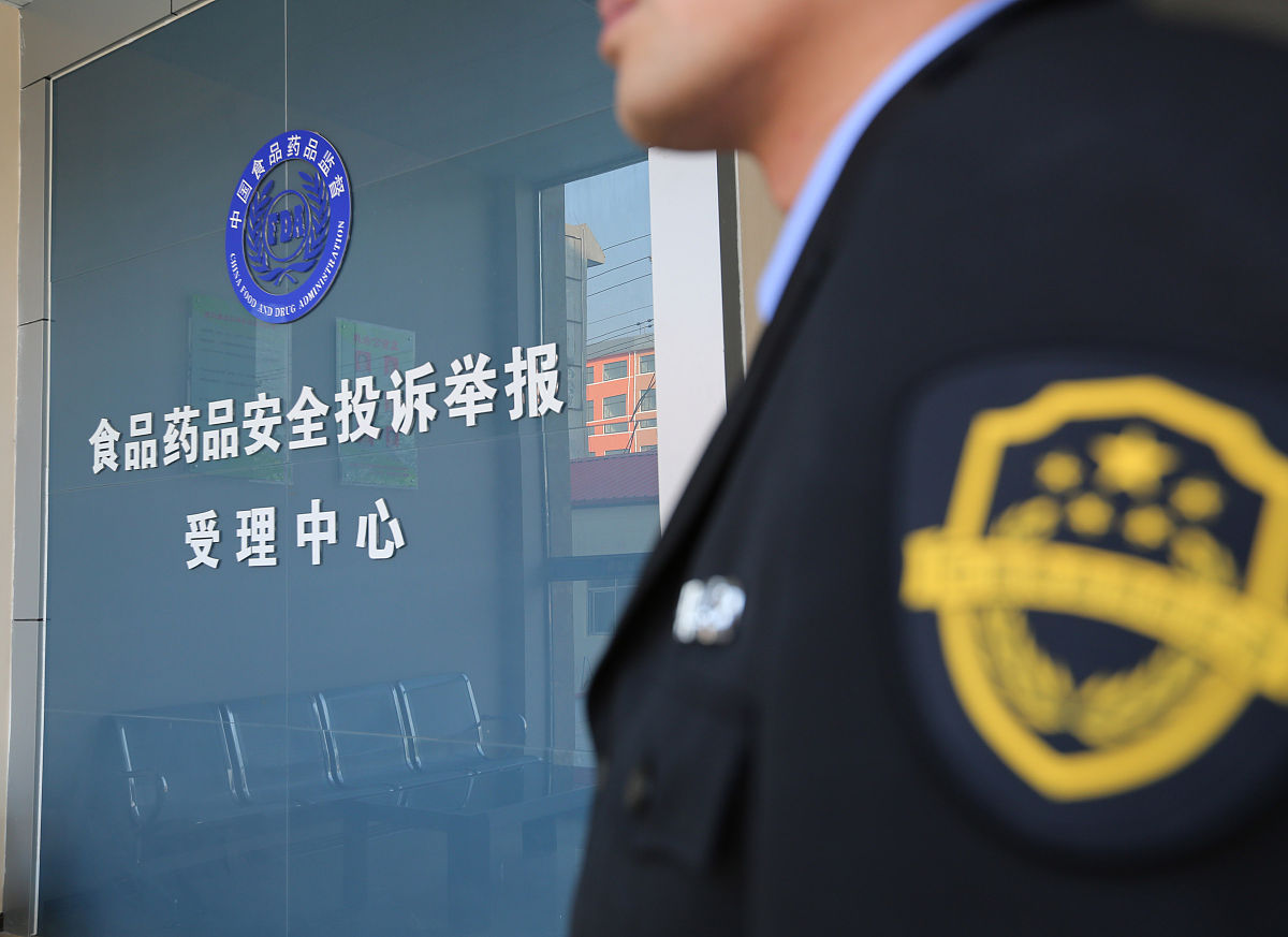 城管使用盾牌的争议：合理性分析