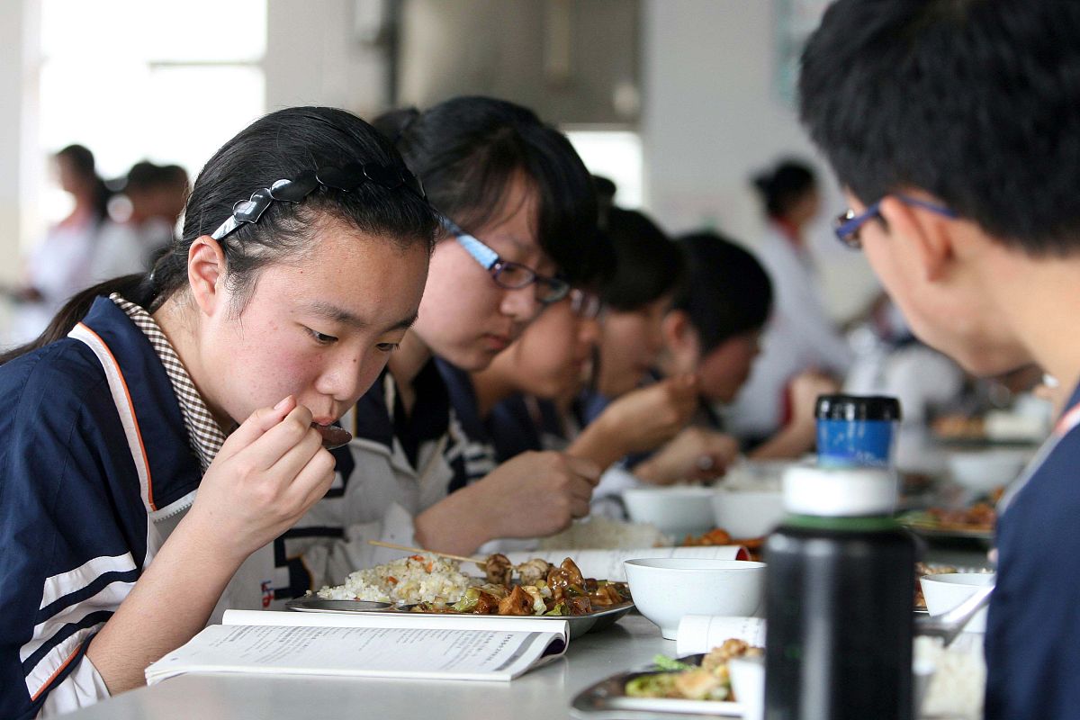 2020年贵州卫校中专升大专考试科目及备考指南