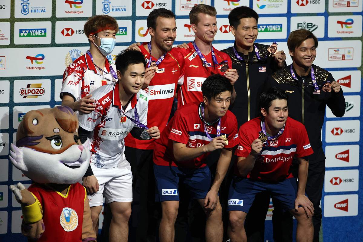 三角函数数值表：sin, cos, tan (0° 到 90°) - 详细讲解和示例