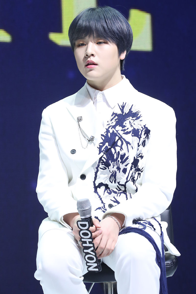 korean duo <strong>h</strong>&d nam do-hyun, a member of south korean duo h&d