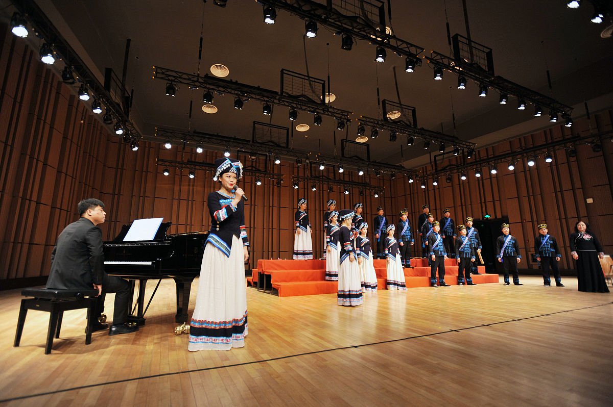 声乐实训报告：戏剧音乐元素的运用与声乐艺术形态的体现