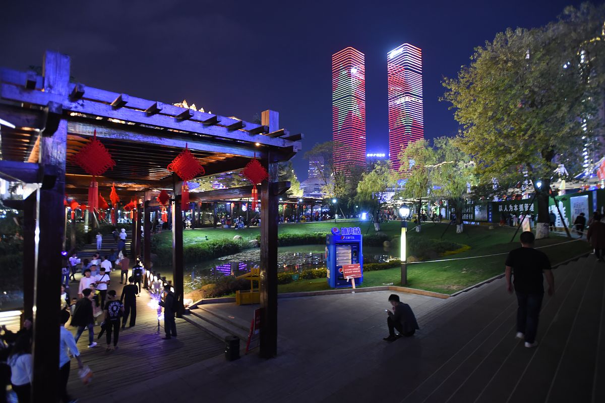 贵州人民护士学院具体地址