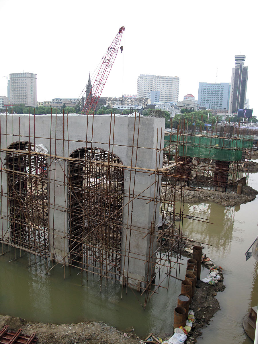 拟静力实验桥墩材料性能研究：推荐文献