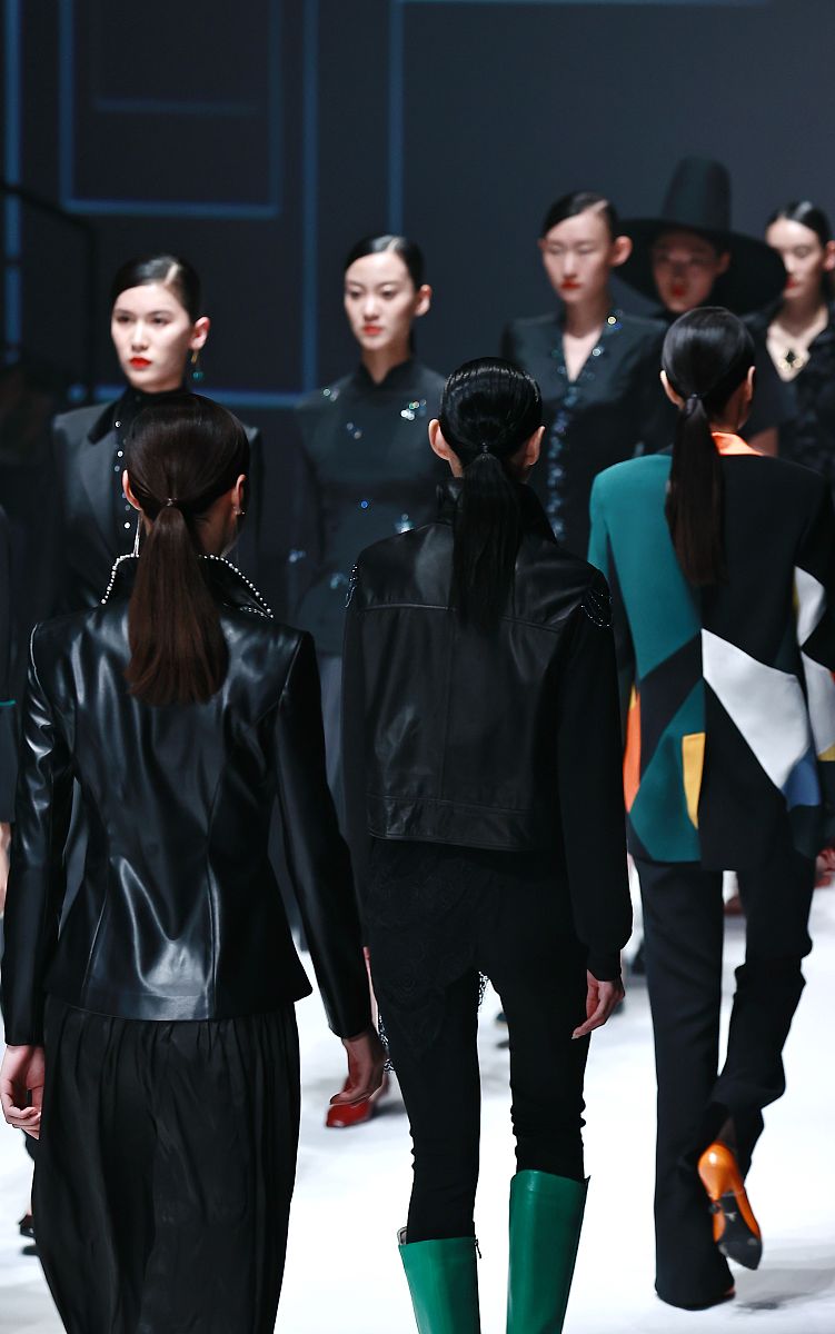 贵州航天职业技术学院服装与服饰设计专业都学些什么