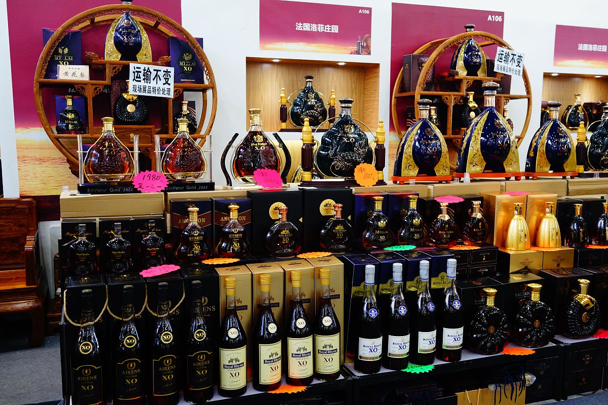 酒和鞋子联想到什么回答加拓展