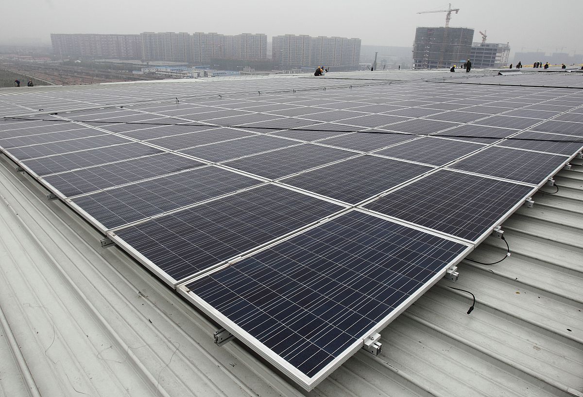 正泰电站光伏板尺寸规格大全 - 156mm, 125mm, 210mm, 300mm