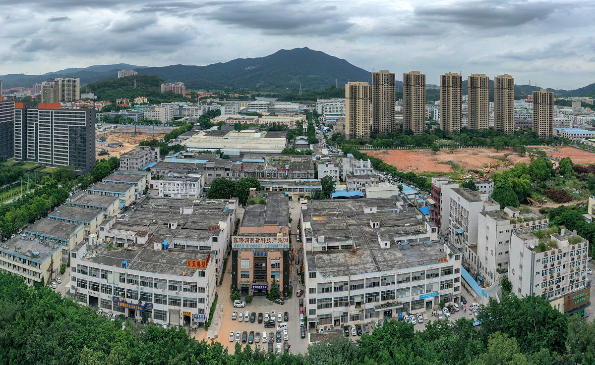 2020年6月24日,广东东莞长安镇,工业园.