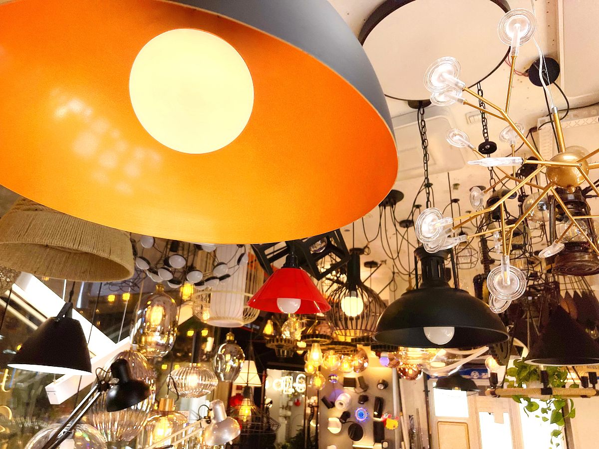 帮我起100个灯具比较有寓意的四个字的名称