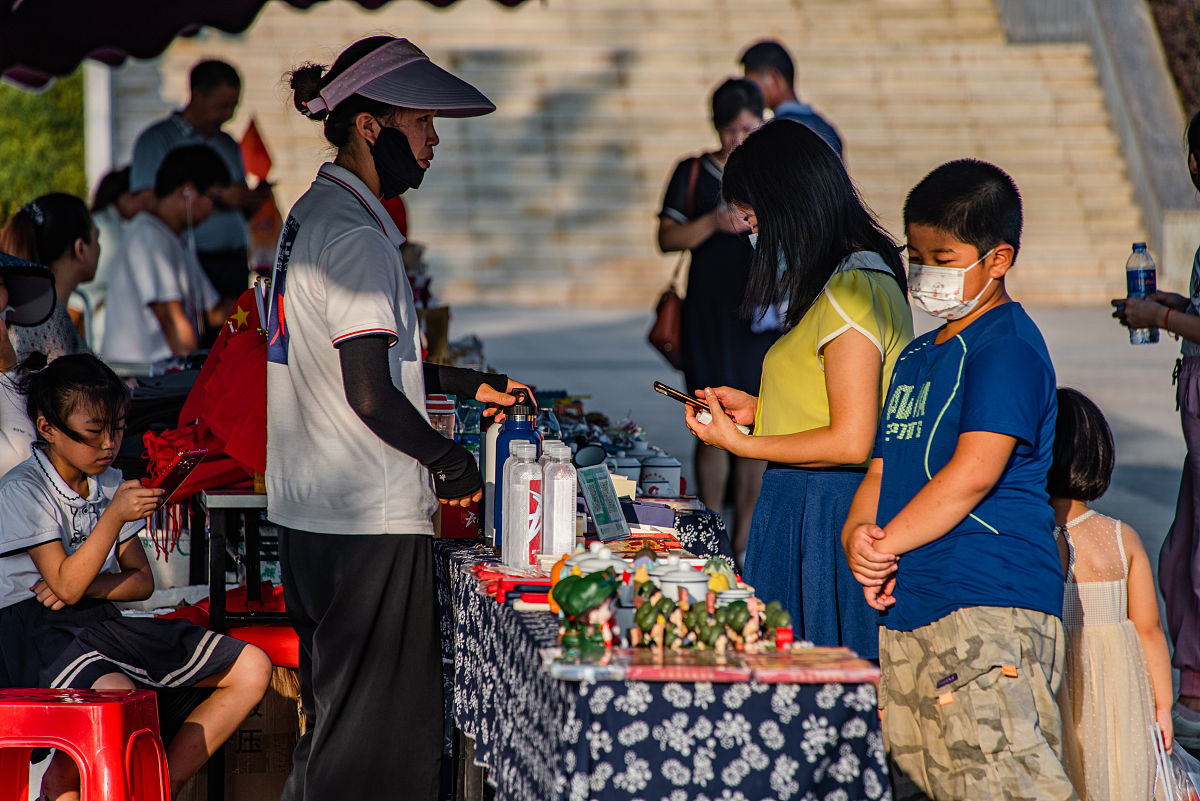 江西旅游商贸职业学院旅游日语专业就业前景分析：导游、翻译、跨国企业等领域发展方向
