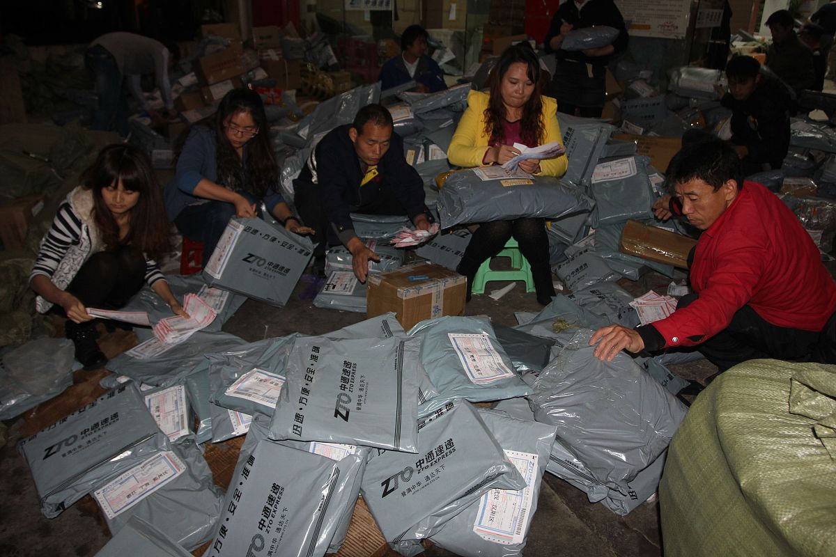 大学生寒暑假打工赚钱指南：零基础也能找到合适的工作