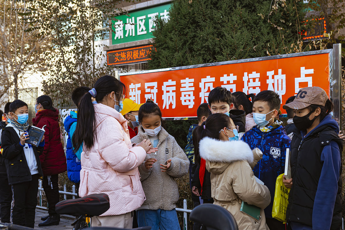 写一篇关于防疫中的青春风采和青春力量的调查报告