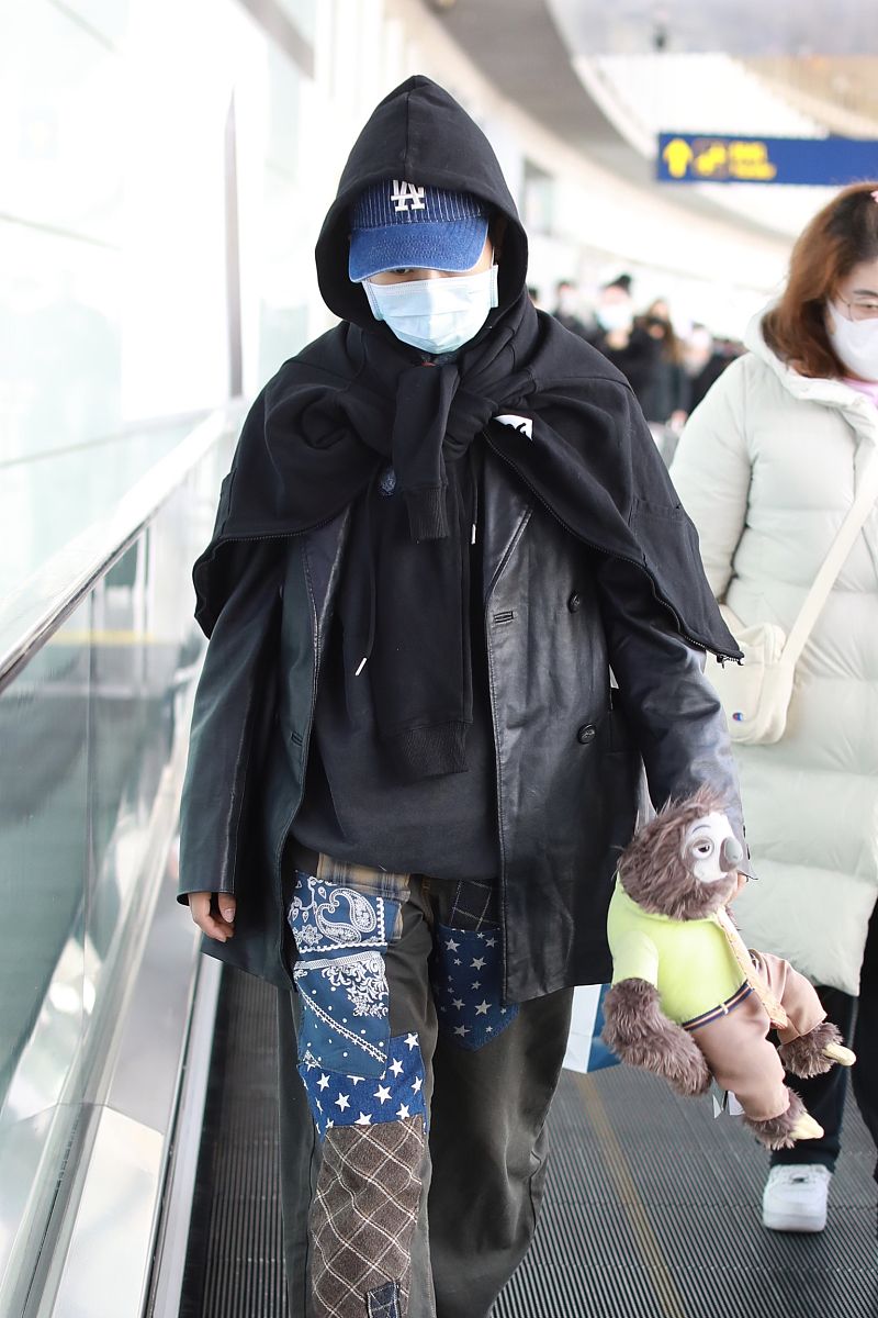 冬日穿搭 | 飞行夹克：让你slay全场的时尚利器！