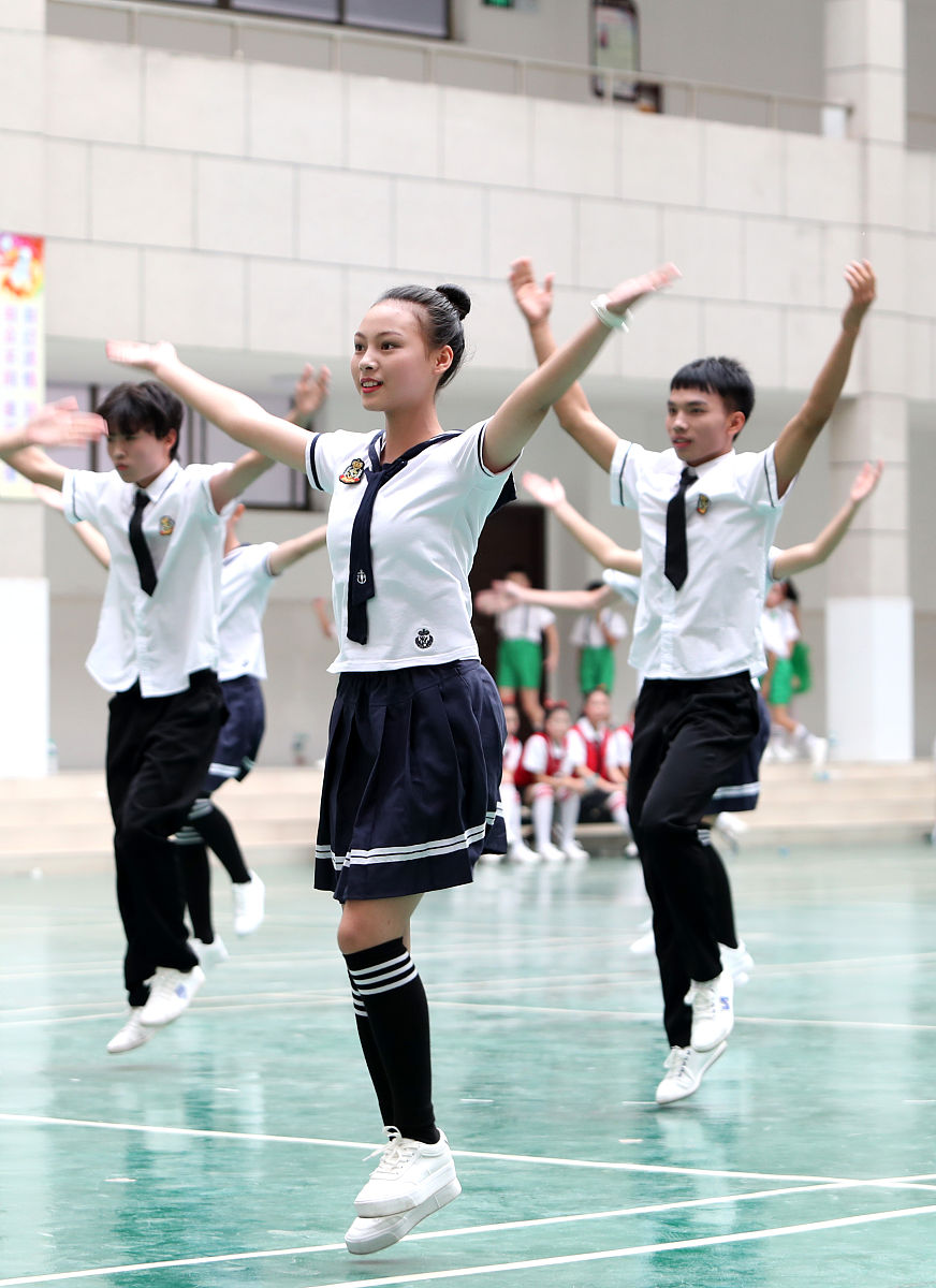 贵阳市经济贸易中等专业学校舞蹈表演专业可以选择哪些就业方向怎么样