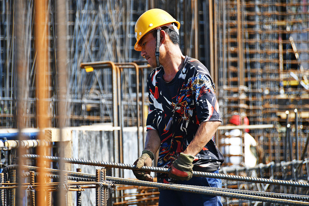 力工、钢筋工、混凝土工、架子工、焊工都是负责什么东西