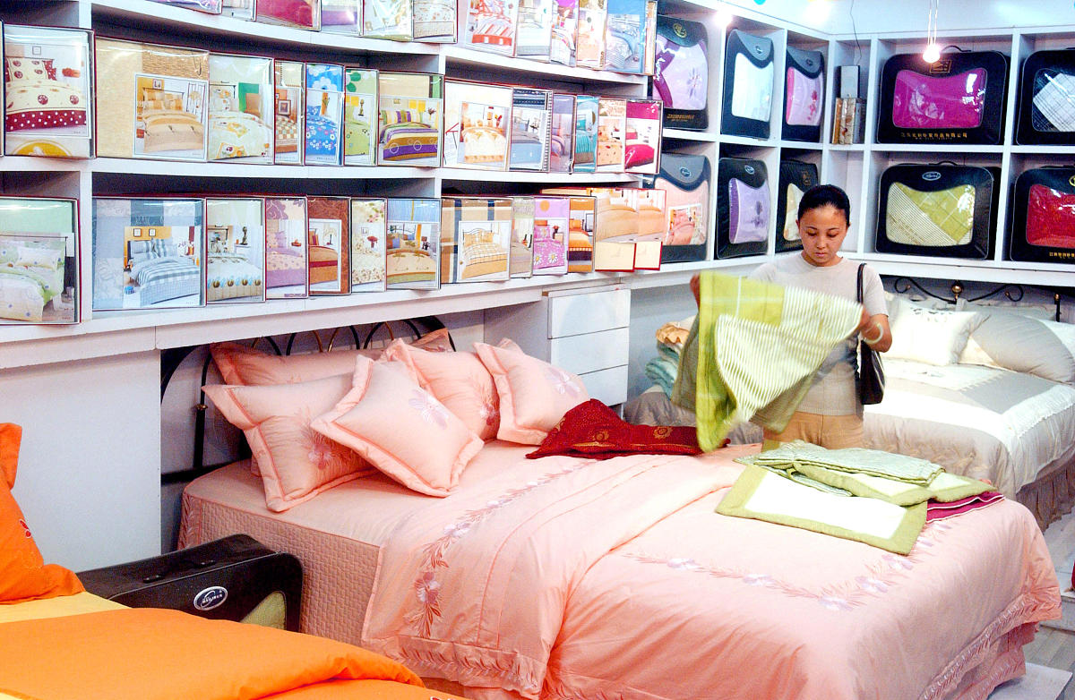 水星家纺与迪士尼联合出了一款儿童被褥主打安全 舒适 守护宝贝睡眠 根据这些写个公众号推文 要求富有感情色彩高端大气上档次原创不得抄袭