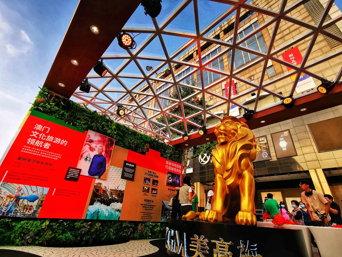 昆明市化工技工学校珠宝首饰鉴定营销与商贸(旅游)专业招生：广阔就业前景等你来