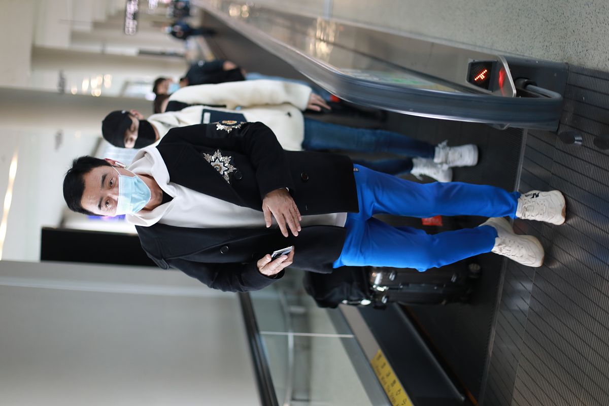 飞机硬着陆时，空姐会喊什么？安全提示全解析