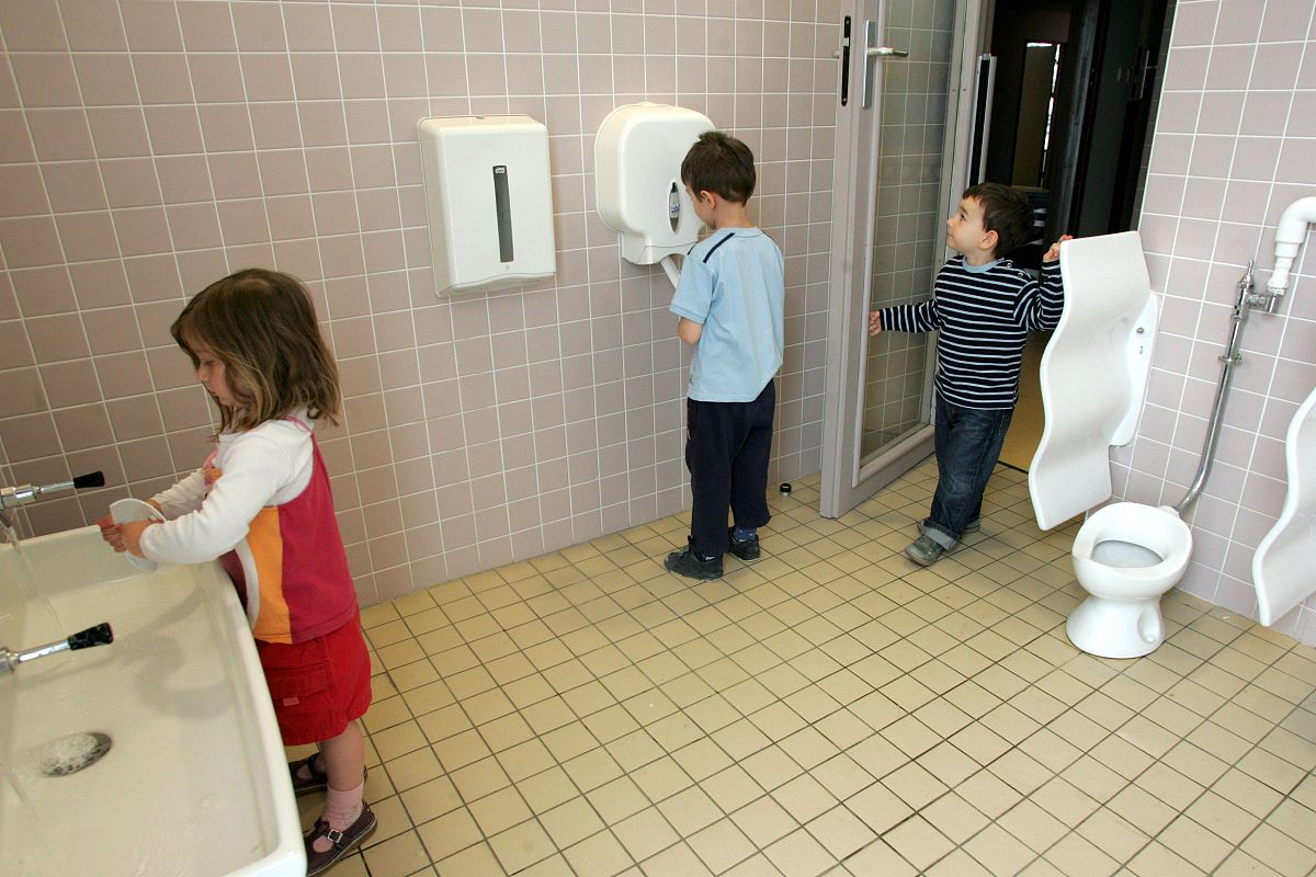 重庆幼师职业学校幼师专业好就业吗