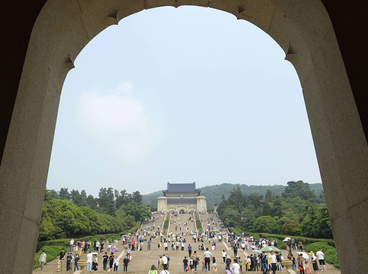 南京2天1夜旅游攻略：必打卡景点、美食推荐