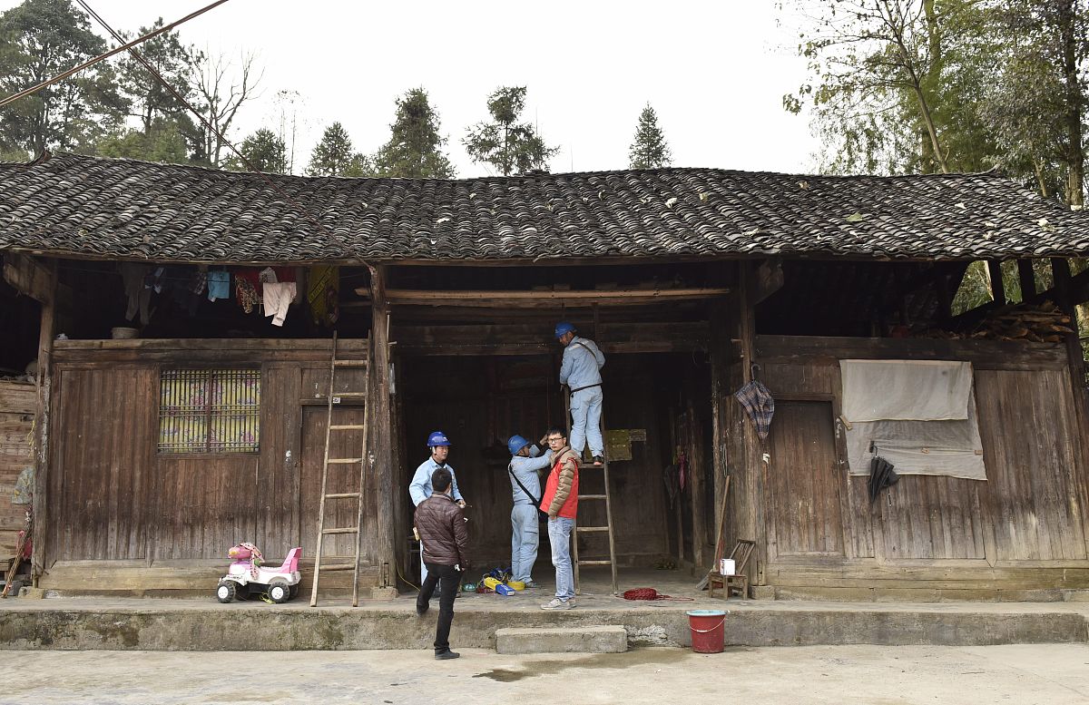 铜仁市技工学校专业设置 - 机电、电子信息、建筑、汽车等热门专业