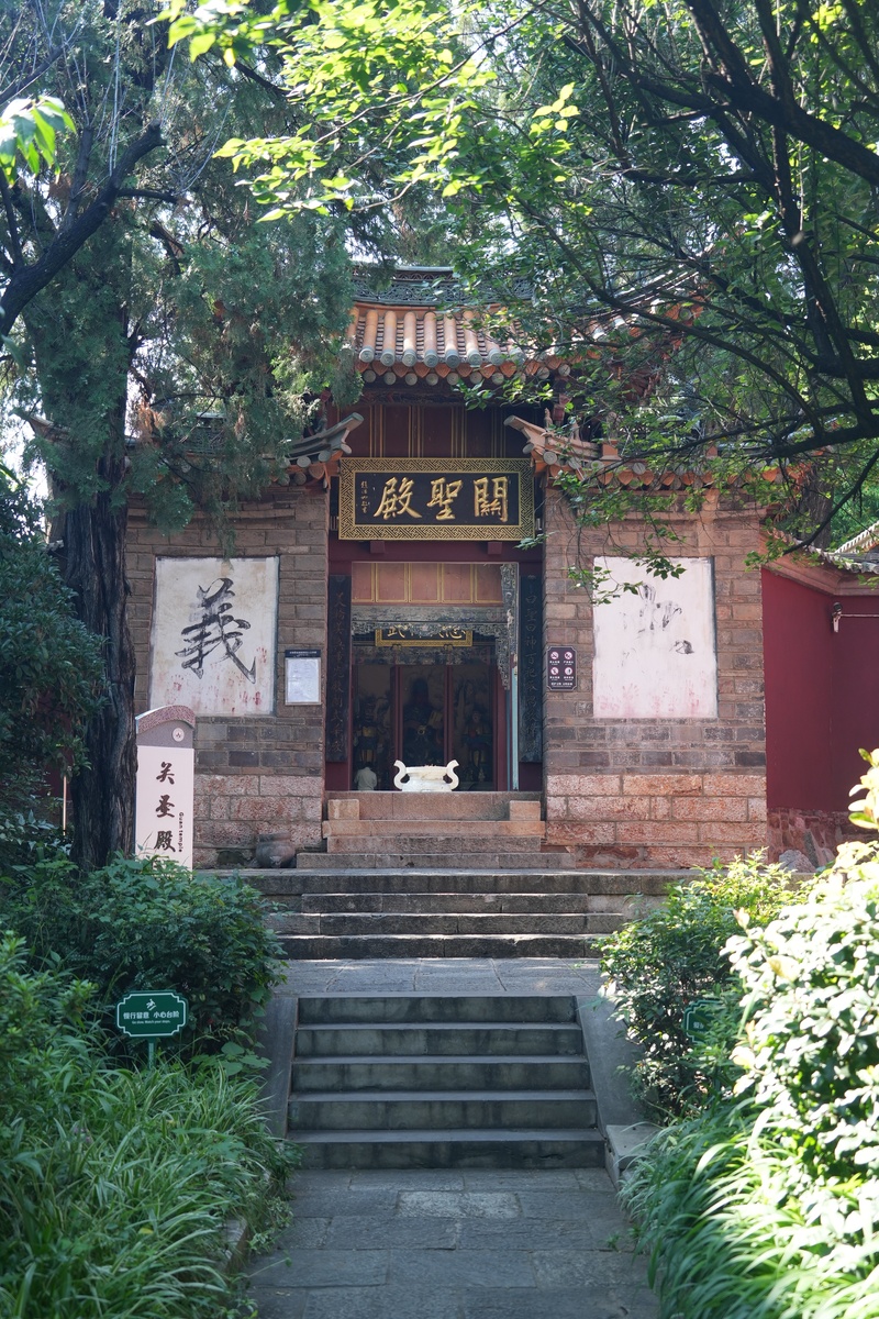 武侯祠是刘备的墓吗？真相揭秘