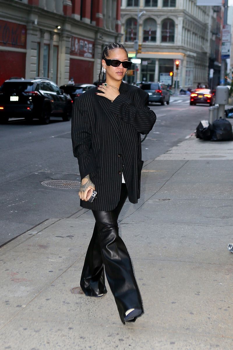 当地时间2021年9月17日,纽约,蕾哈娜(rihanna)和男友asap rocky外出购