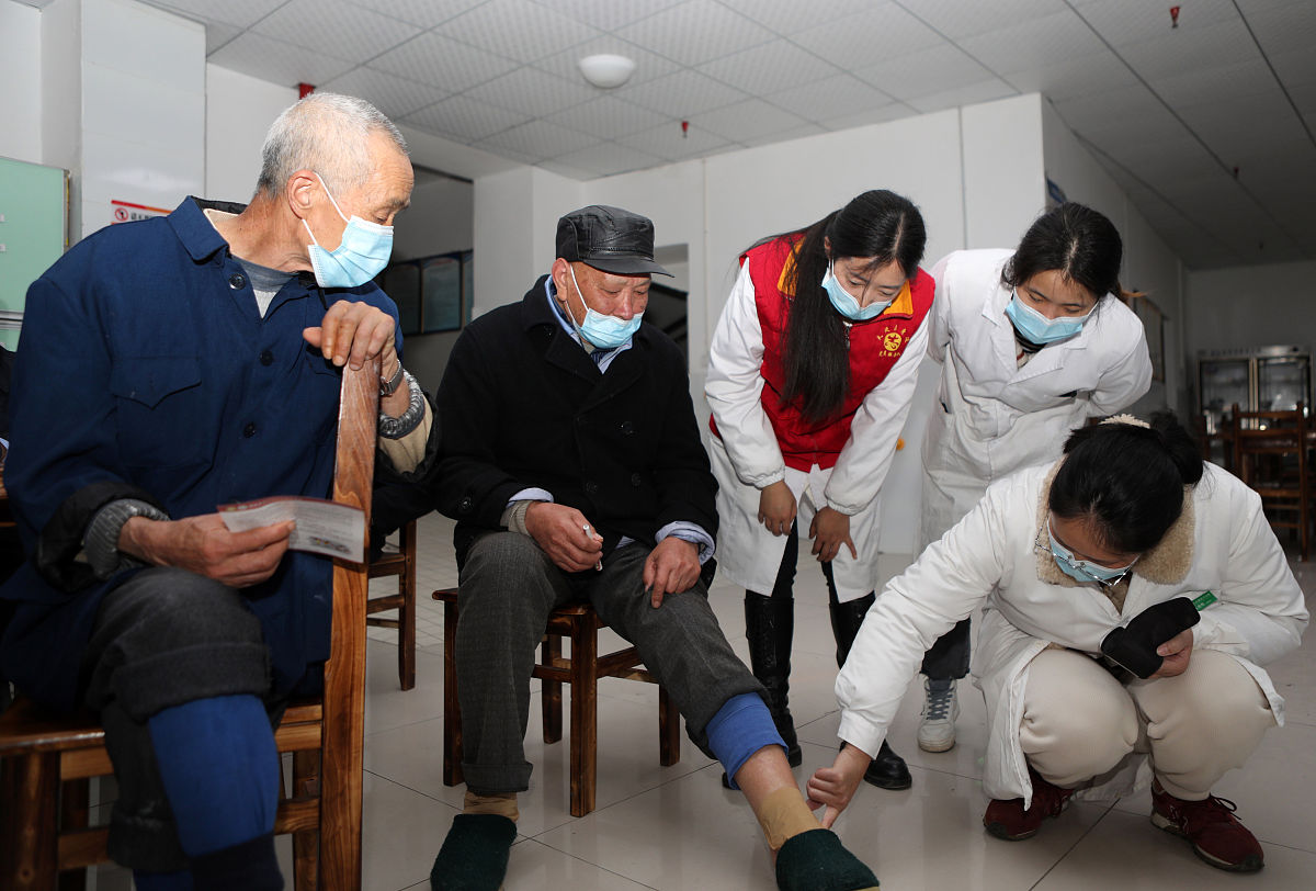 重庆市渝西卫生学校老年护理专业怎么样？就业前景、课程设置及学习要求