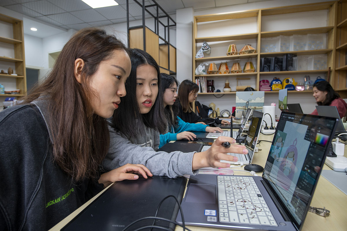 陕西工商职业学院2019年招生简章 - 高职院校招生信息