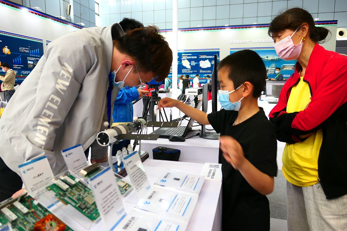 北京电子科技学院电子信息工程专业怎么样