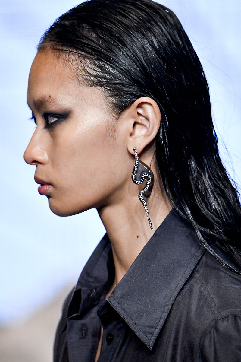 公司年度总结与规划会议纪要 - 2022年1月5日