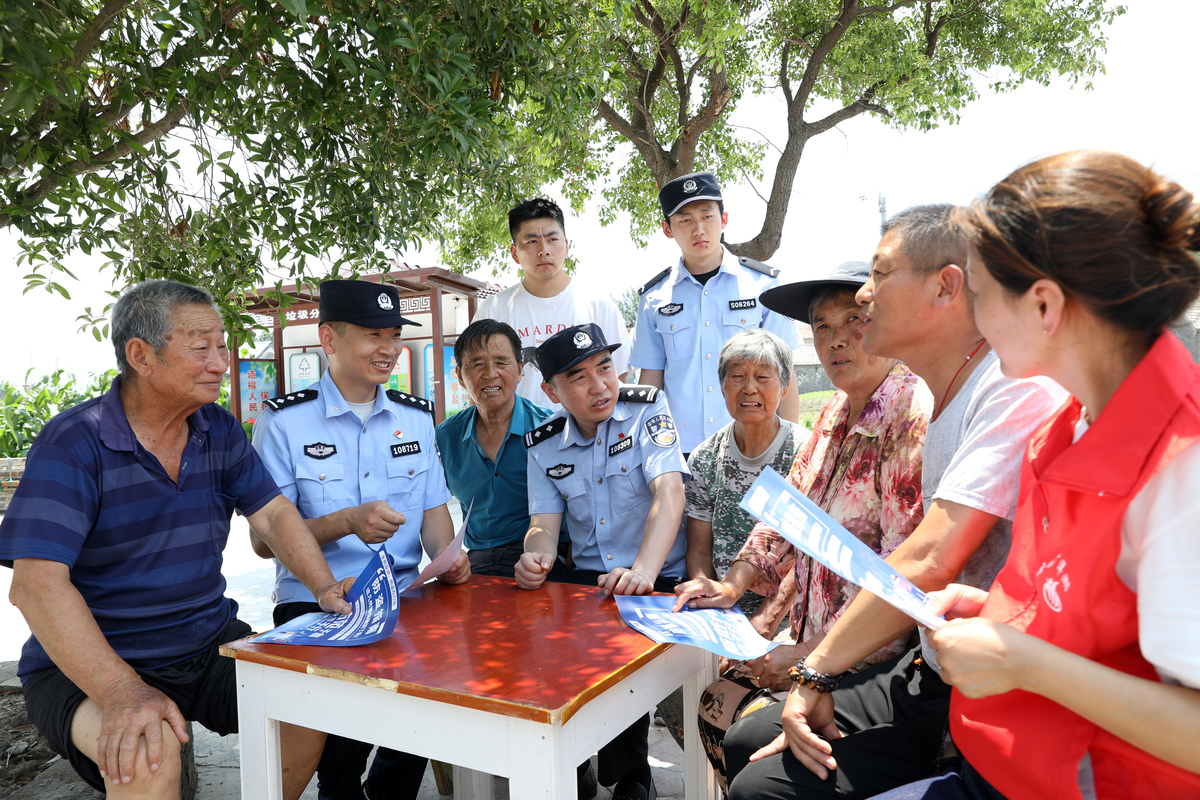 警校生如何积极创新才能在基层展示出自己