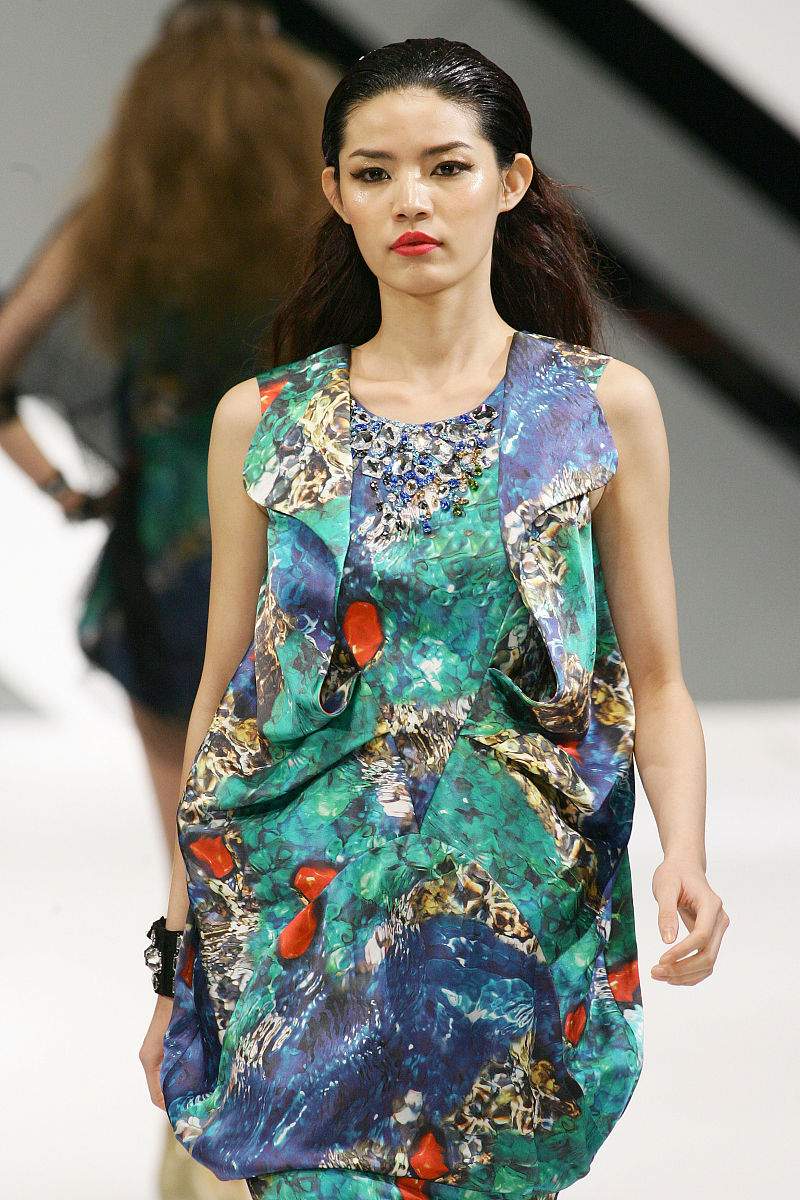 2010年1月19日讯,香港,2010香港时装周(秋冬).moiselle品牌秀场.a mod