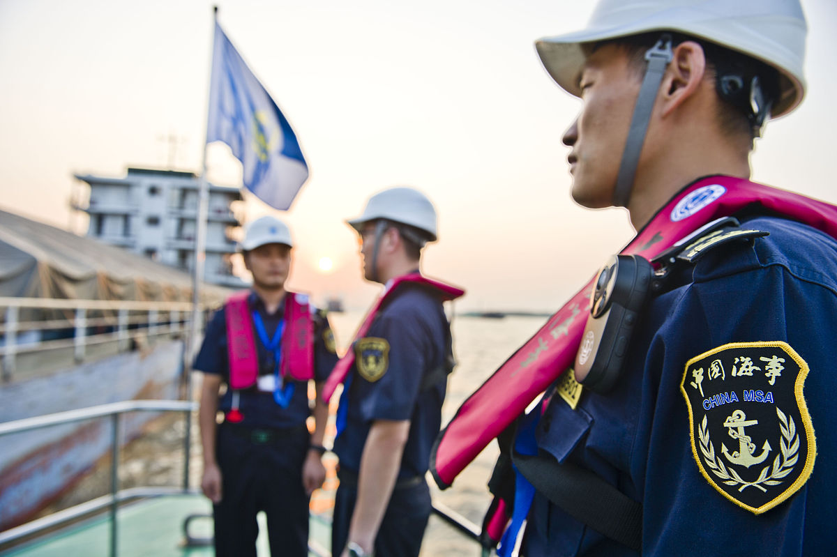 海事服务专家 | 国内知名海事院校毕业 | 10+年海商保险经验