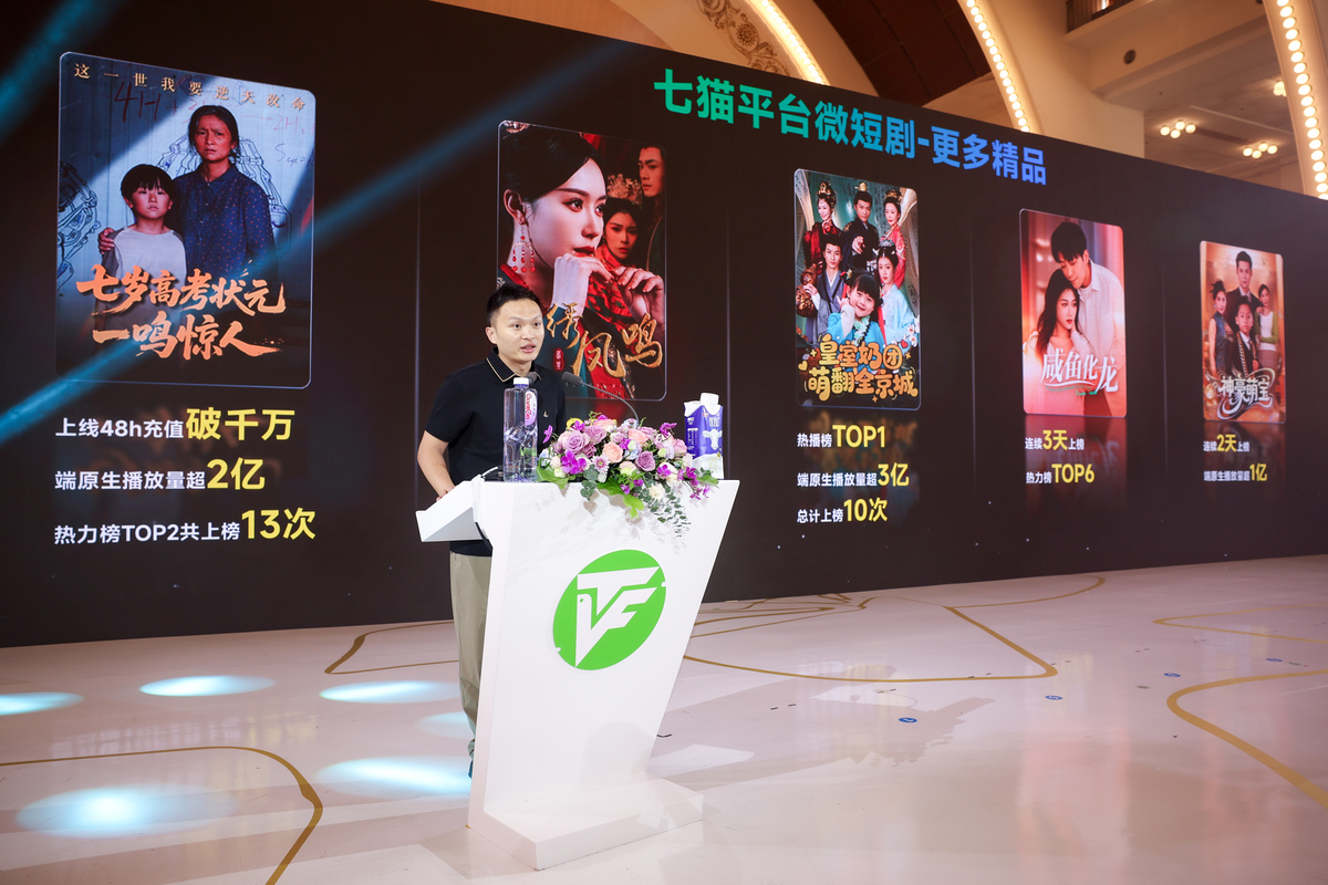 请用20种正反不同的问法，问出“如何查看最新直播活动？”这个问题。