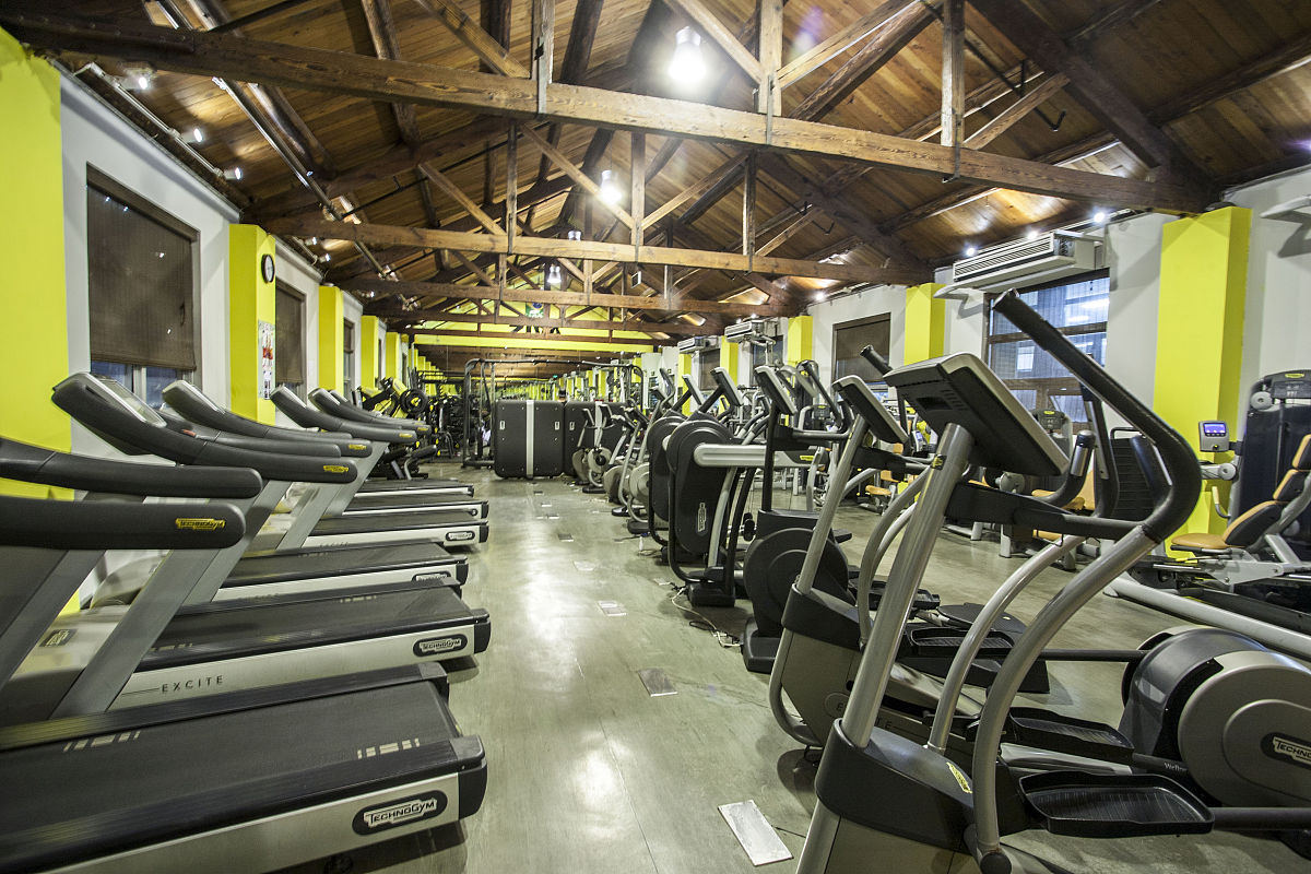 安顺技师学院饭店酒店服务专业可以选择哪些就业方向怎么样