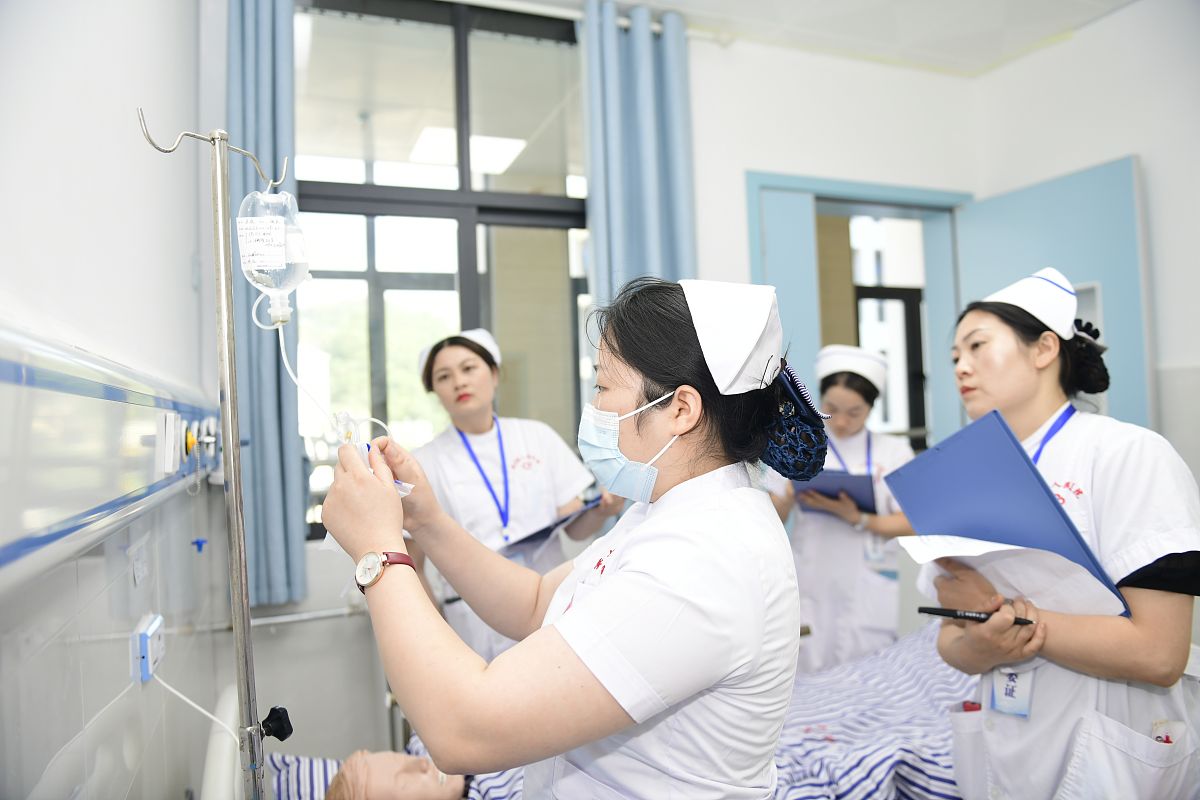 贵州护理专业就业前景分析：机遇与挑战并存