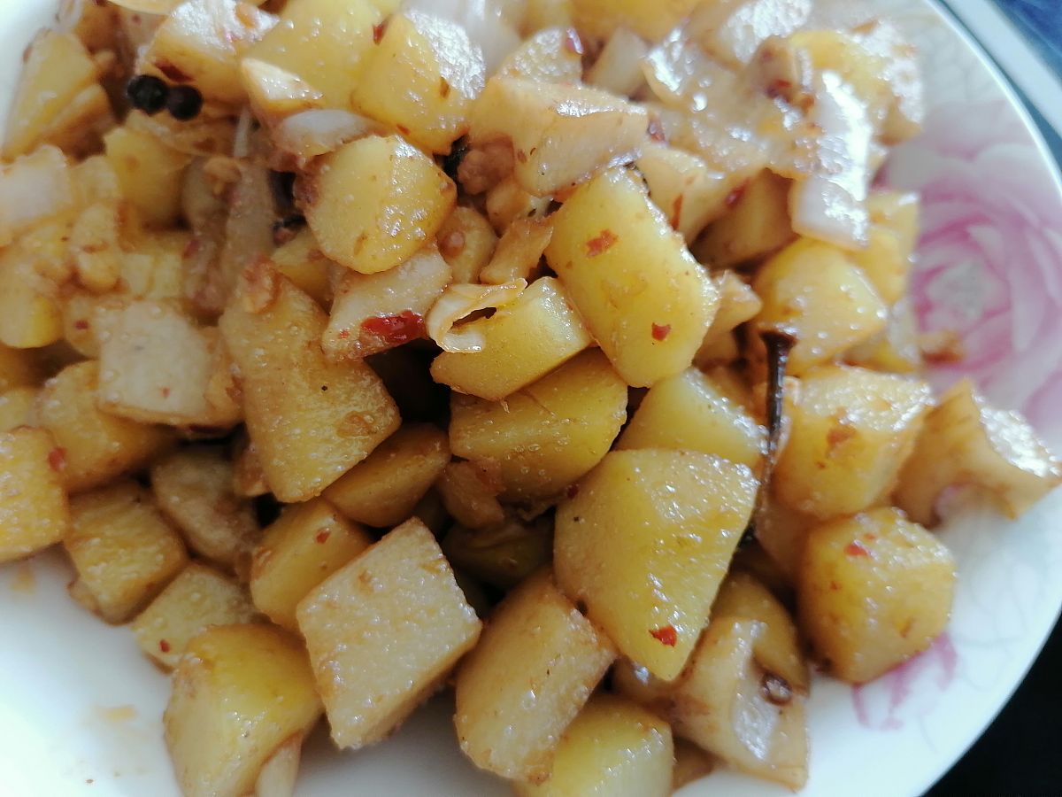 如何腌制萝卜丁