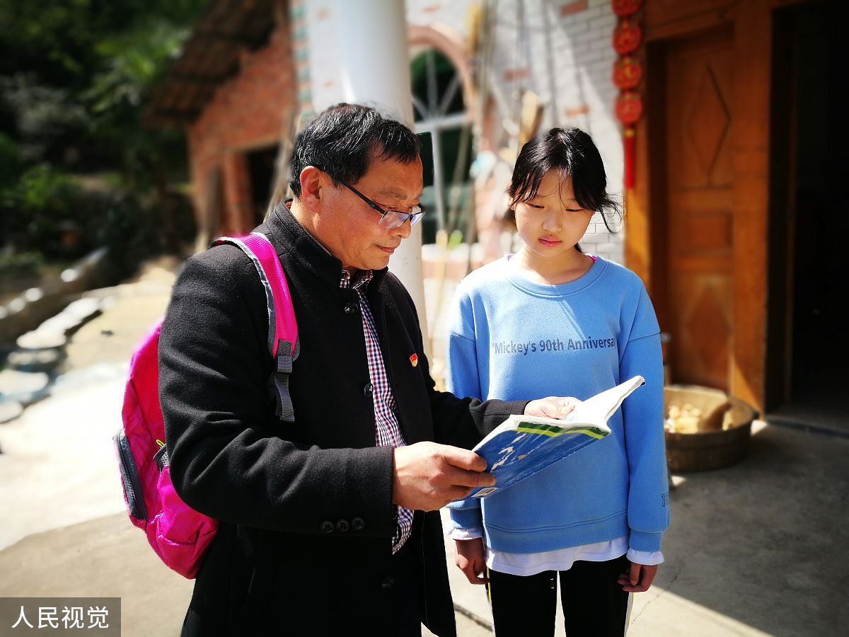 中国扶贫故事：从黄文秀到明宁镇，见证脱贫攻坚的成功