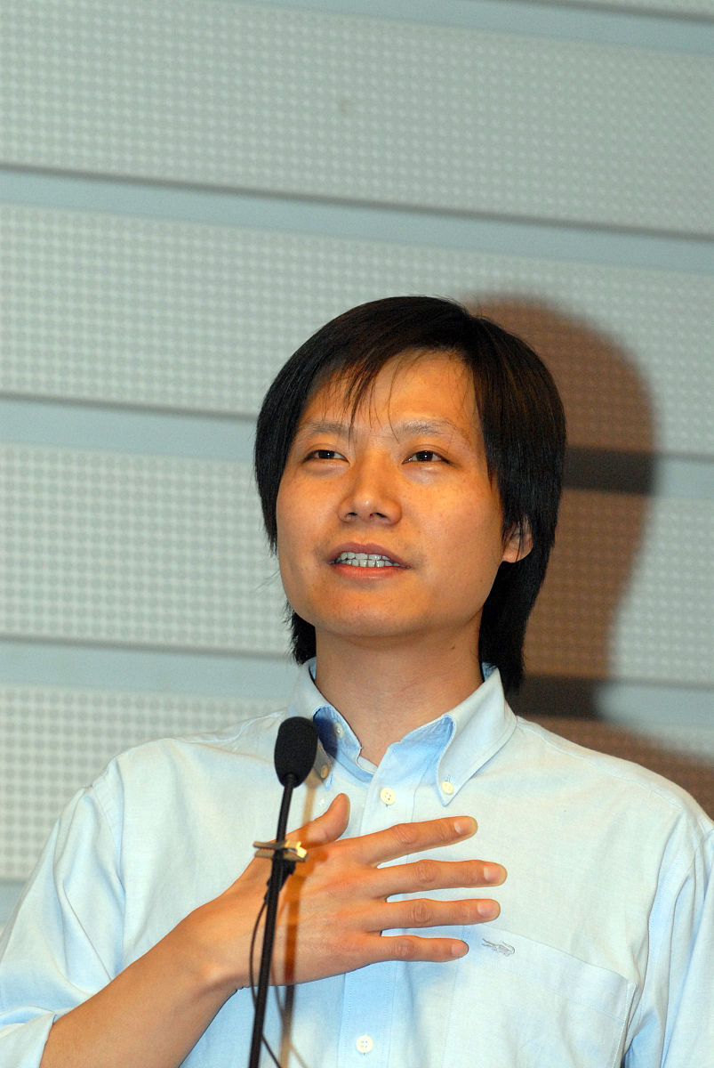 2006年5月15日晚上,雷军在北京清华大学做了国产软件现状的演讲,现场