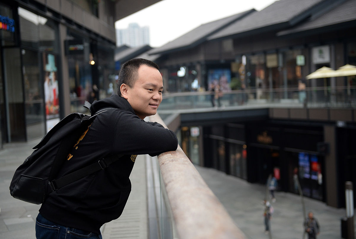 写一篇标准的股东合伙协议