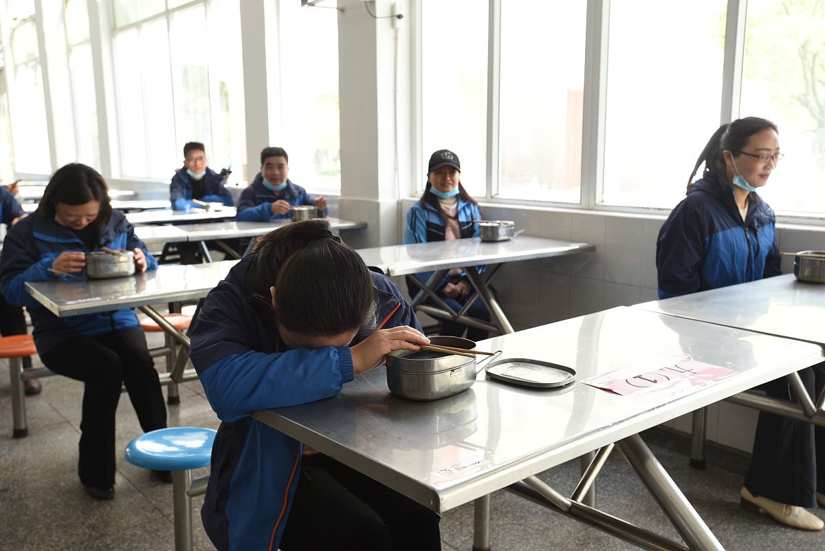 学生突发情况 应急预案