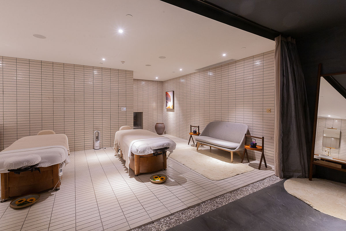 新开了一家美容店每家美容店的装修都不一样不会让人感觉视觉疲劳